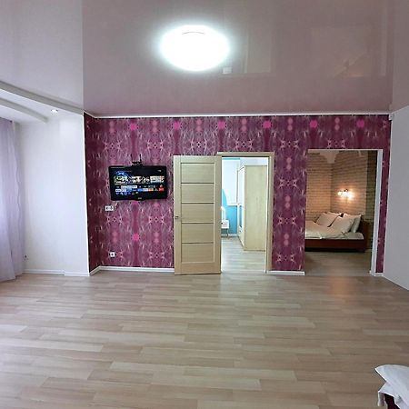 Квартира Посуточно Двокімнатна У Мікрорайоні Садовий Мережа Alex Apartments Документи Для Відряджень Фоп 3 Група Πολτάβα Δωμάτιο φωτογραφία