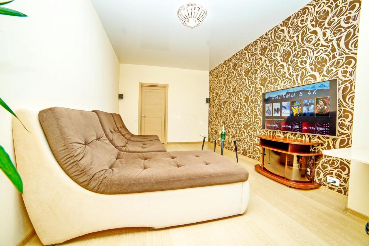 Квартира Посуточно Двокімнатна У Мікрорайоні Садовий Мережа Alex Apartments Документи Для Відряджень Фоп 3 Група Πολτάβα Εξωτερικό φωτογραφία