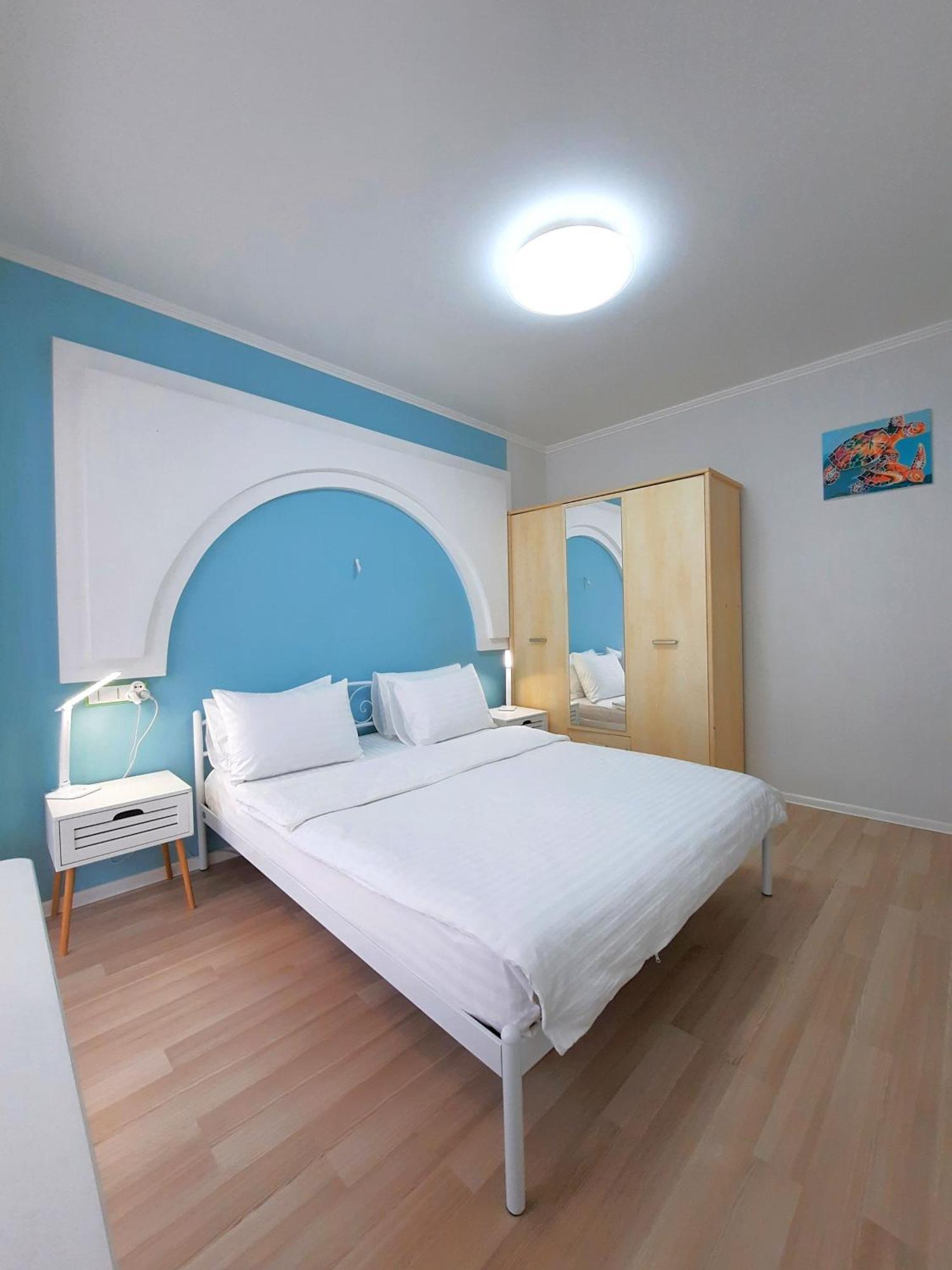 Квартира Посуточно Двокімнатна У Мікрорайоні Садовий Мережа Alex Apartments Документи Для Відряджень Фоп 3 Група Πολτάβα Δωμάτιο φωτογραφία